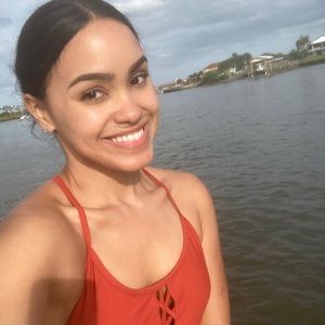 Meet your Posher, Krizia